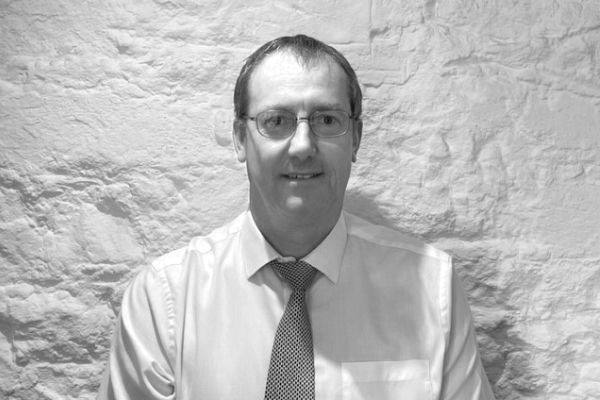 steve tutchings conveyancer exeter rundlewalker 